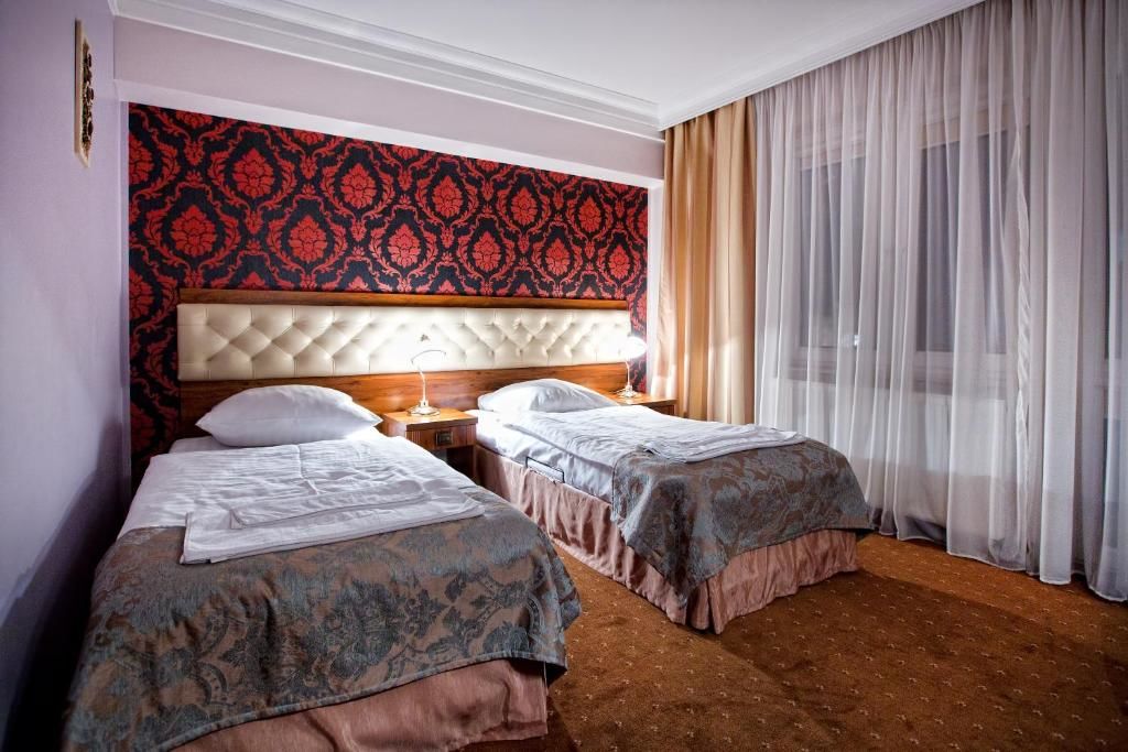 Отель Hotel Gold Дембица-39